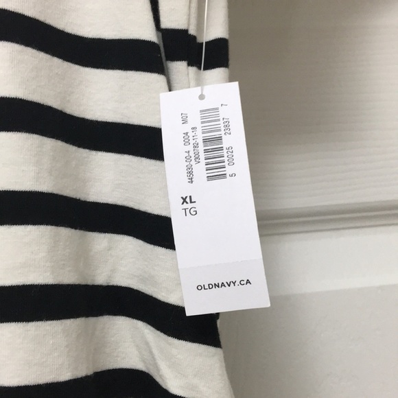 NWT maternity Old Navy black striped dress - Picture 4 of 4